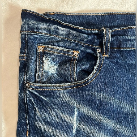 AMIRI Size 34W Dark Wash Distressed Jeans Designer Authentic Denim EUC - Picture 7 of 14